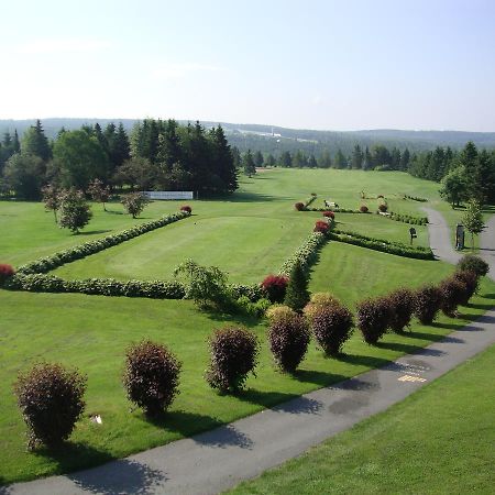 La cache du Golf by C Hôtels Beauceville Exterior foto